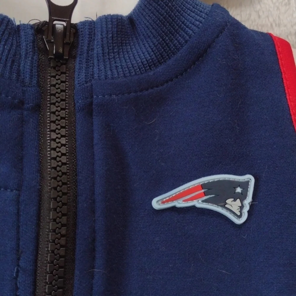 NFL Patriots Navy and Red Soothing Solutions Pet Soothing Vest Size Small